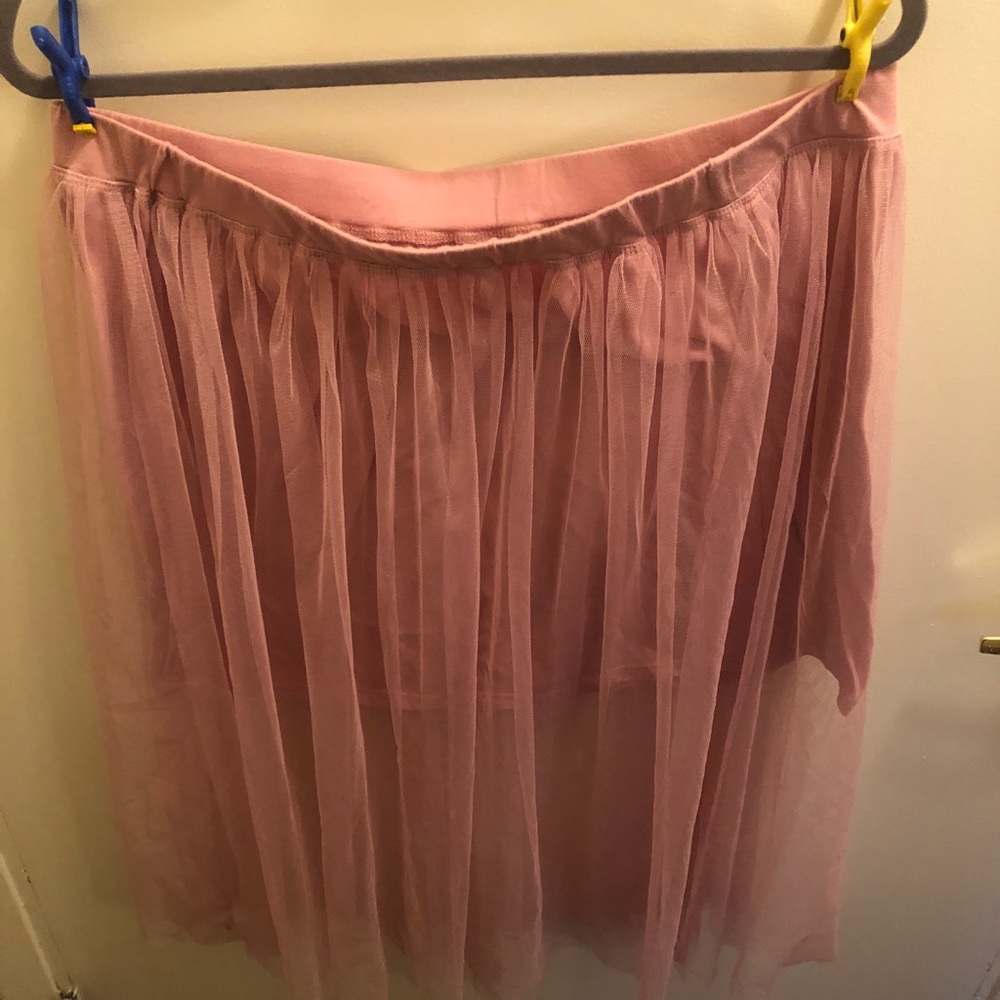 Blush nude skirt with lace overlay